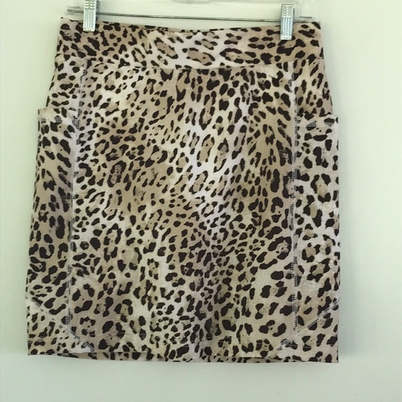 Chico's Dresses & Skirts - Chicos Zenergy Athletic Leopard Print Tennis Skirt - Neutral 2